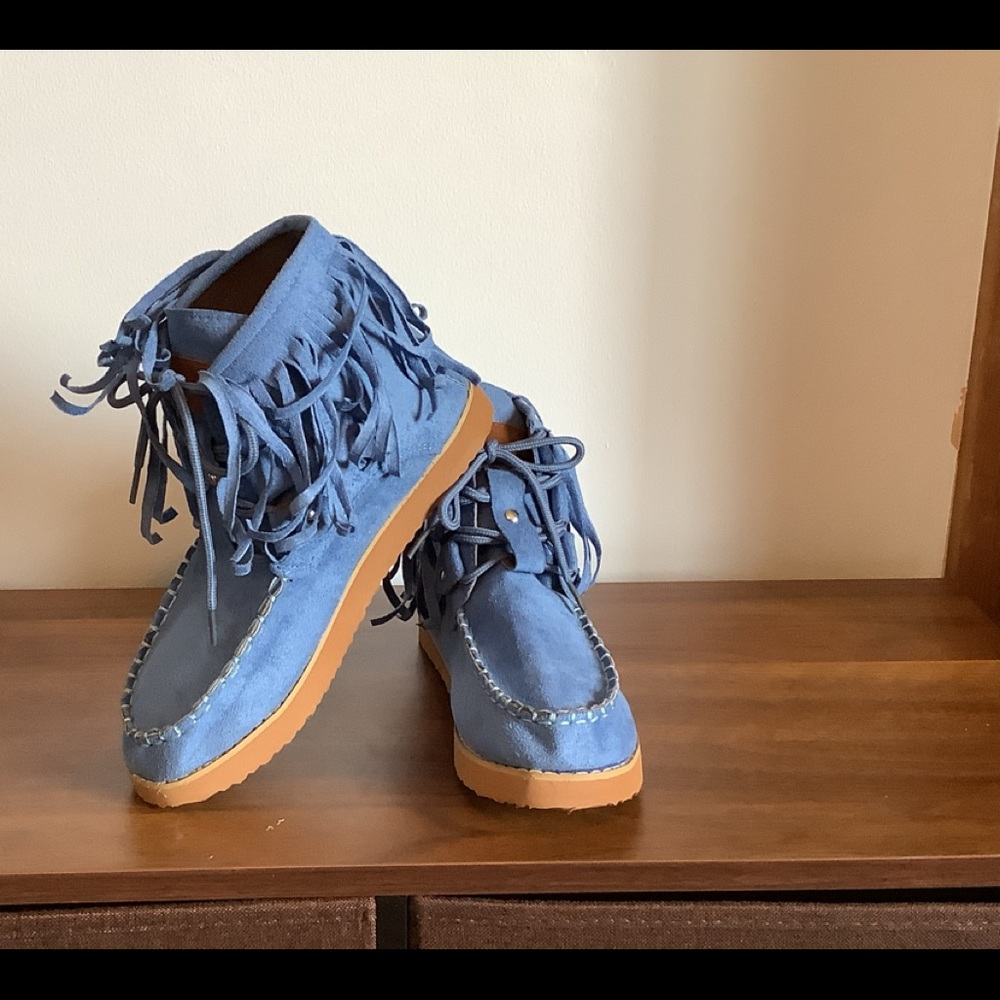 Fringe Suede Ankle Booties in Blue